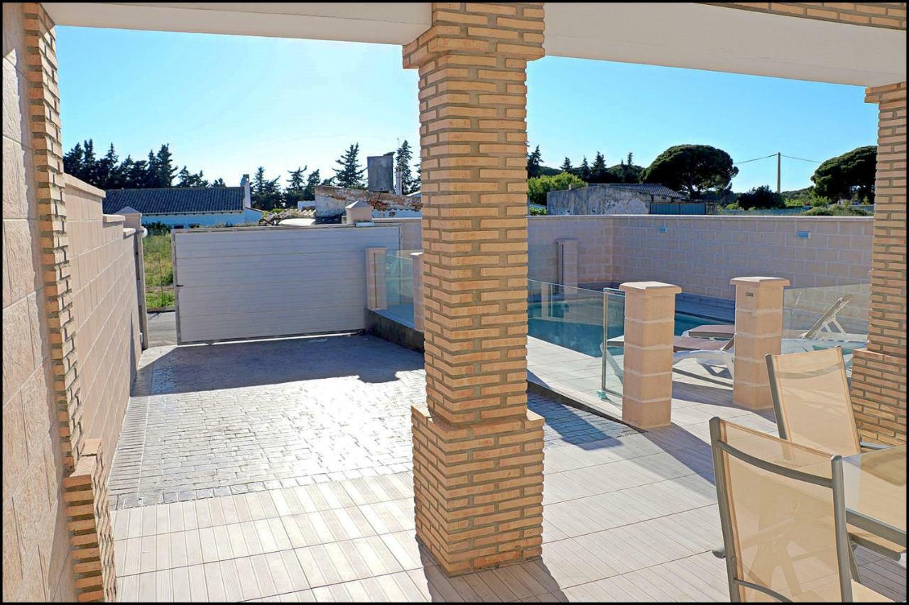 Chalet Penuelas Con Piscina Conil De La Frontera Exterior photo